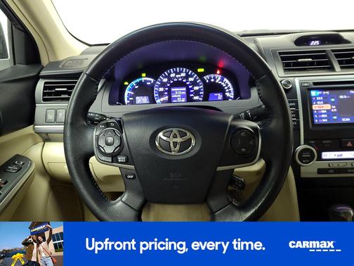 2014 Toyota Camry Hybrid XLE