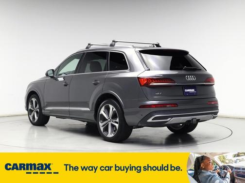 2021 Audi Q7 Premium Plus