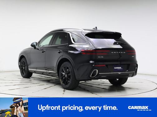 2023 Genesis GV70 
