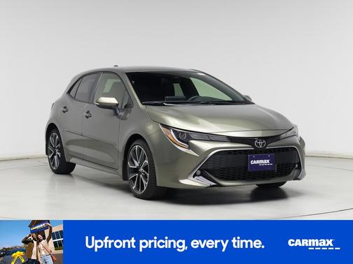 Gold 2020 Toyota Corolla Hatchback XSE