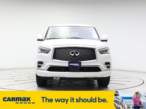 2022 INFINITI QX80 Luxe