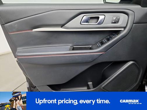 Black 2025 Ford Explorer ST