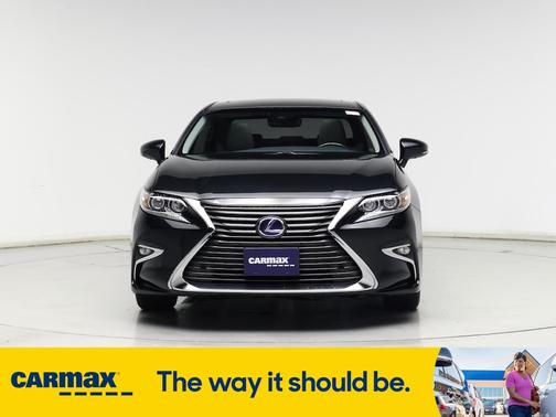 2017 Lexus ES 300h