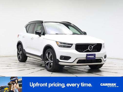 2021 Volvo XC40 T5 R-Design