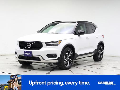 2021 Volvo XC40 T5 R-Design