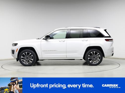 White 2023 Jeep Grand Cherokee Overland