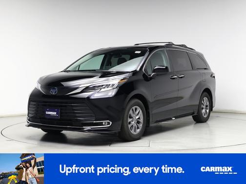 2023 Toyota Sienna XLE