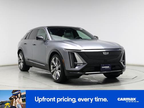 2024 Cadillac LYRIQ Luxury 3