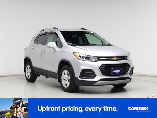 Silver 2017 Chevrolet Trax LT