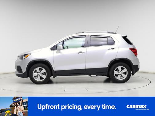Silver 2017 Chevrolet Trax LT