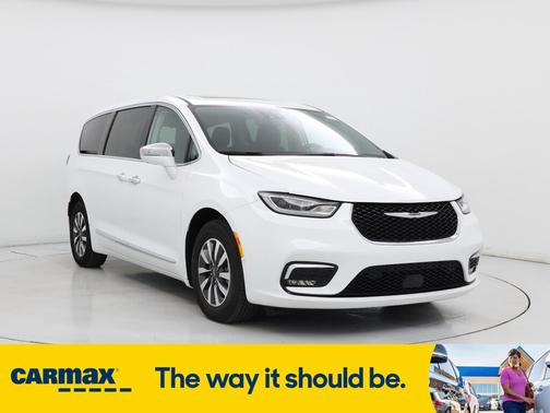 2022 Chrysler Pacifica Hybrid Limited