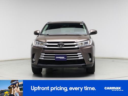 2017 Toyota Highlander SE
