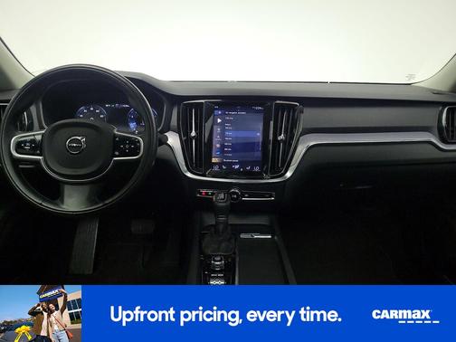 2020 Volvo S60 T5 Momentum