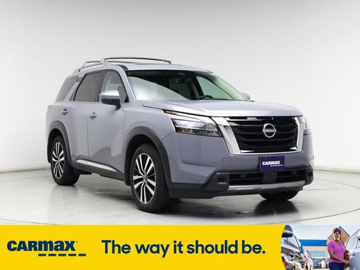 2024 Nissan Pathfinder Platinum