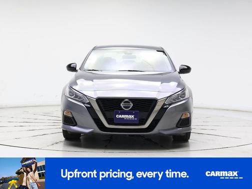 2020 Nissan Altima SR