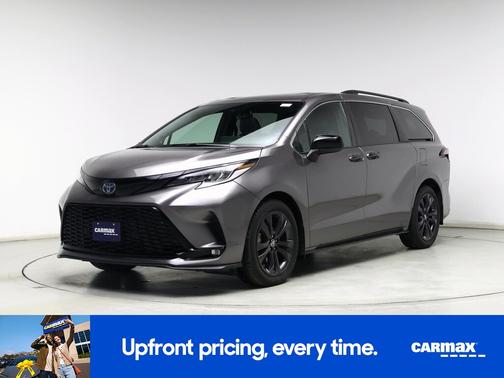2022 Toyota Sienna XSE