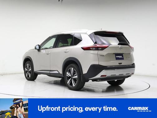 Tan 2023 Nissan Rogue Platinum