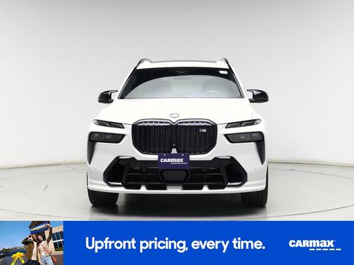 2025 BMW X7 M60