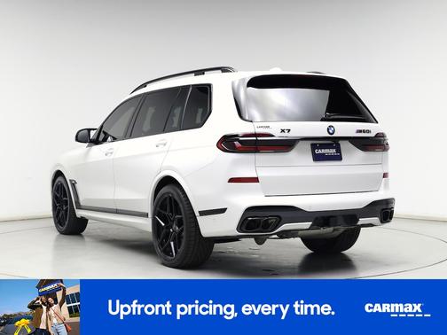 2025 BMW X7 M60