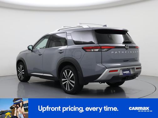 Gray 2023 Nissan Pathfinder Platinum