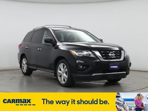 2018 Nissan Pathfinder SL