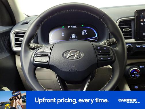 2024 Hyundai VENUE Limited