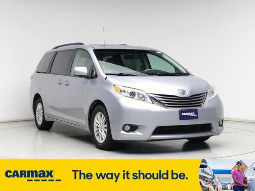 2013 Toyota Sienna XLE