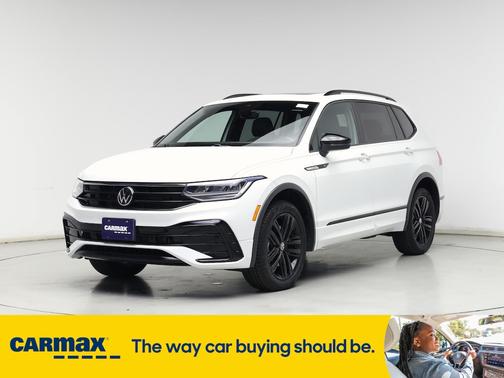 2022 Volkswagen Tiguan SE R-Line Black