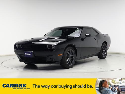 2022 Dodge Challenger SXT