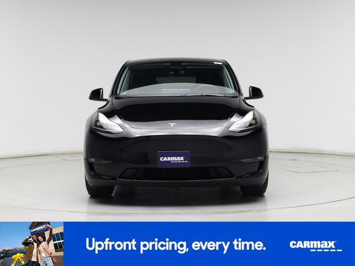 Black 2023 Tesla Model Y Performance