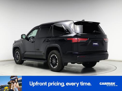 2023 Toyota Sequoia SR5