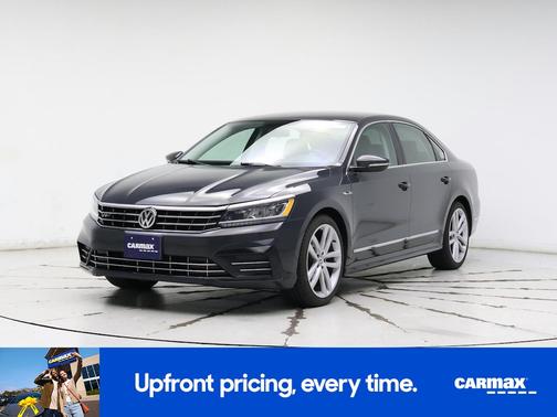 2017 Volkswagen Passat R-Line