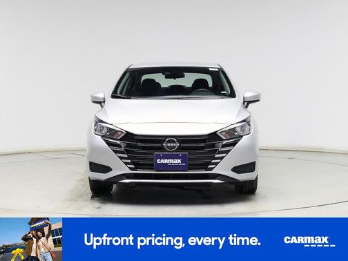 2023 Nissan Versa SV