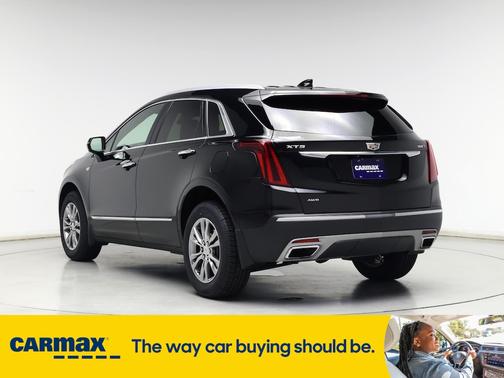 2022 Cadillac XT5 Premium Luxury
