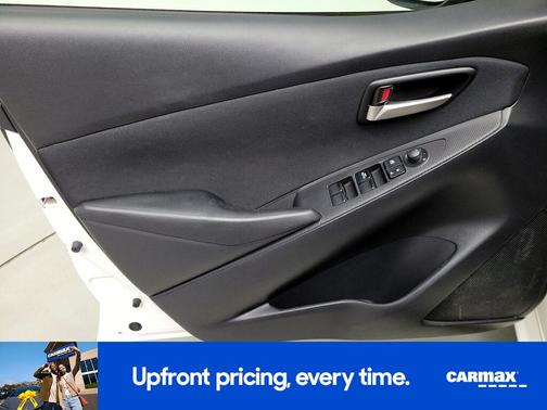 2020 Toyota Yaris XLE