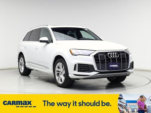 2023 Audi Q7 Premium Plus