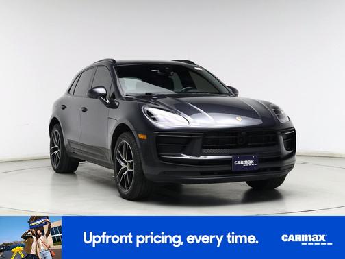 Gray 2023 Porsche Macan