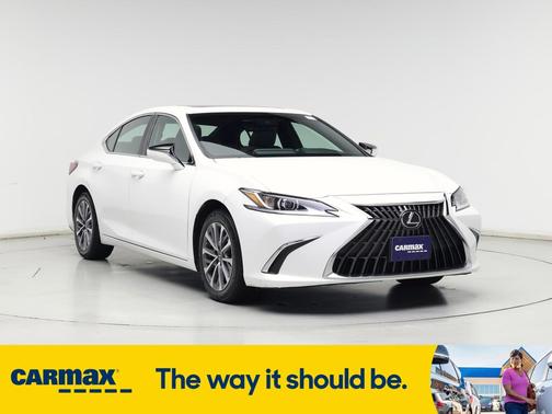 2022 Lexus ES 350
