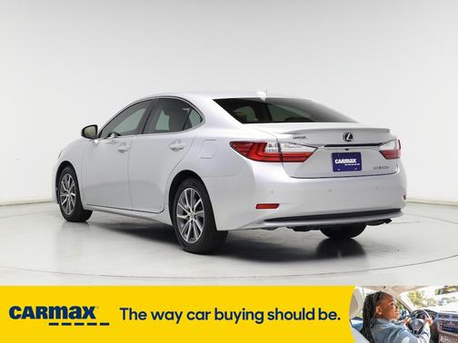 2017 Lexus ES 300h
