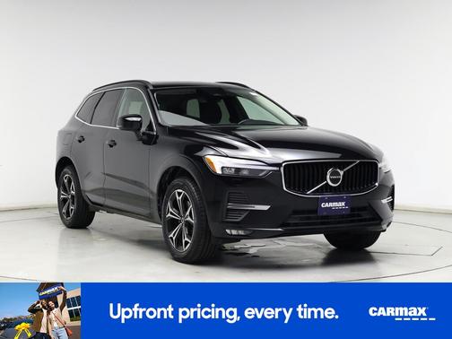 2022 Volvo XC60 B5 Momentum