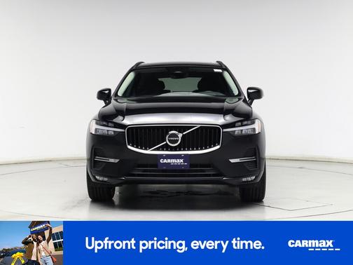 2022 Volvo XC60 B5 Momentum