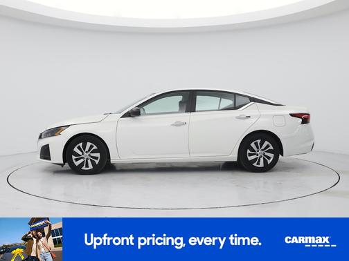 White 2024 Nissan Altima 2.5 S