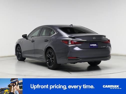 Gray 2023 Lexus ES 300h F-SPORT Handling