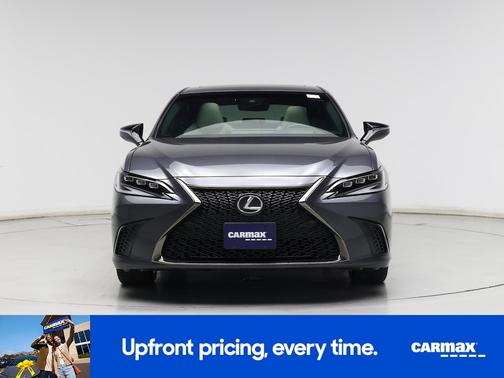 Gray 2023 Lexus ES 300h F-SPORT Handling