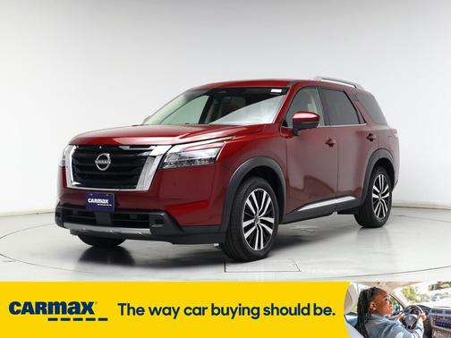 2023 Nissan Pathfinder Platinum
