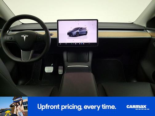 2025 Tesla Model Y Performance