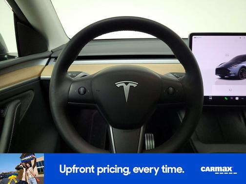 2025 Tesla Model Y Performance