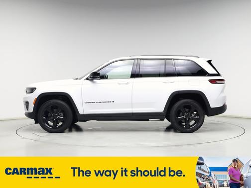 2022 Jeep Grand Cherokee Altitude