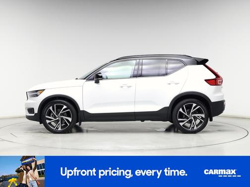 2021 Volvo XC40 T5 R-Design