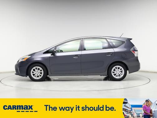 2013 Toyota Prius v Two
